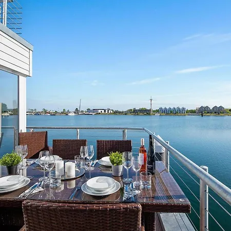 Blau Im Botel Olpenitz